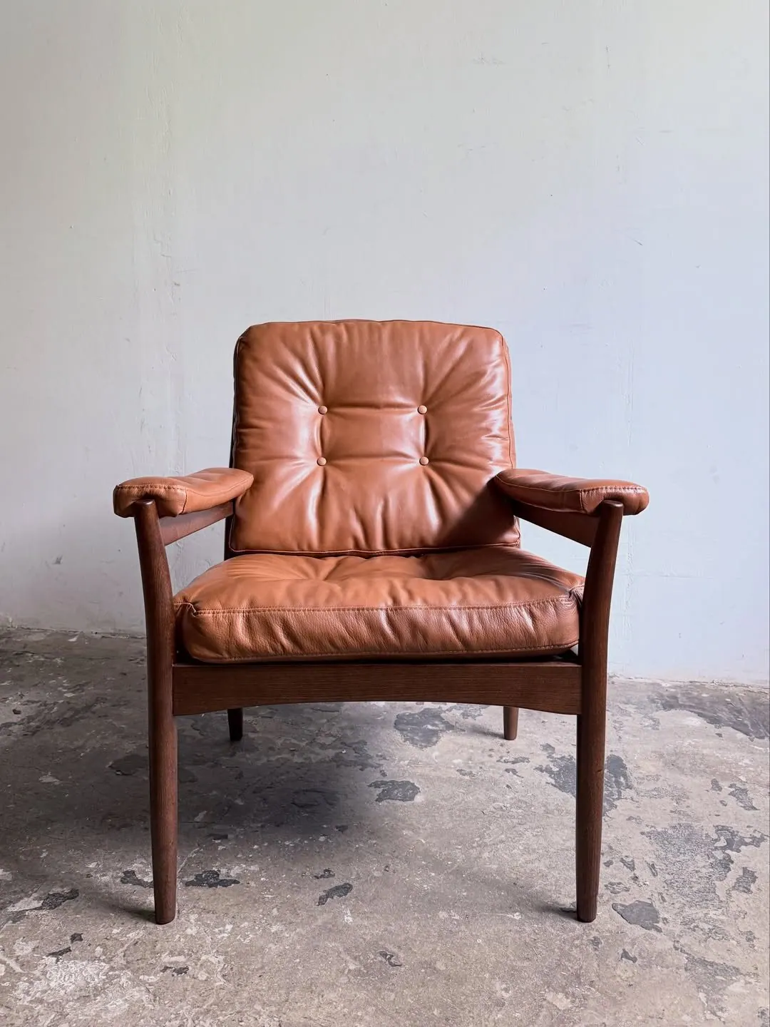 Sessel Carmen, Leder in Karamell — 3