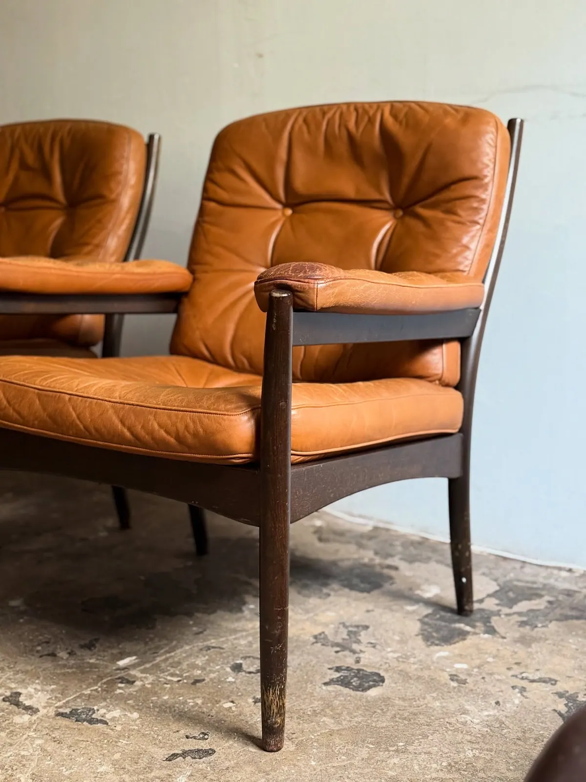 Carmen armchair, cognac leather, unrestored