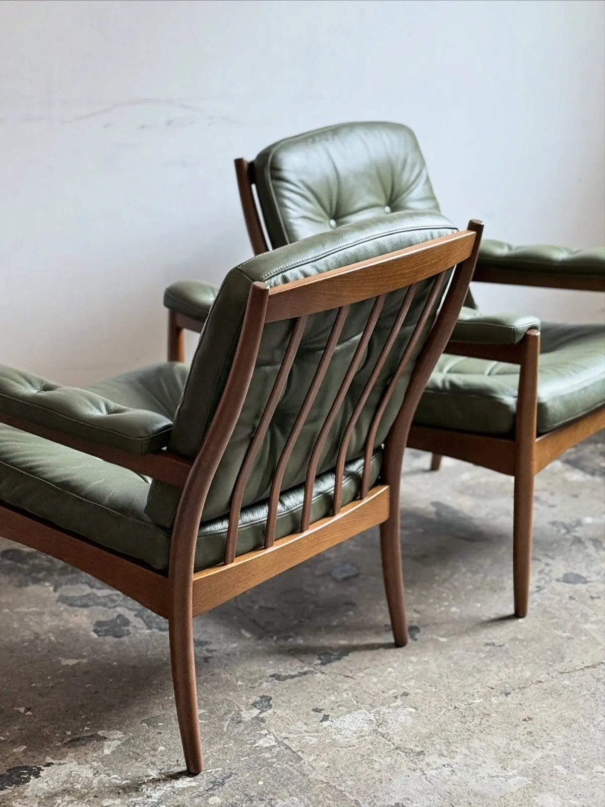 Sessel Carmen, Paar, Leder in Oliv — 7