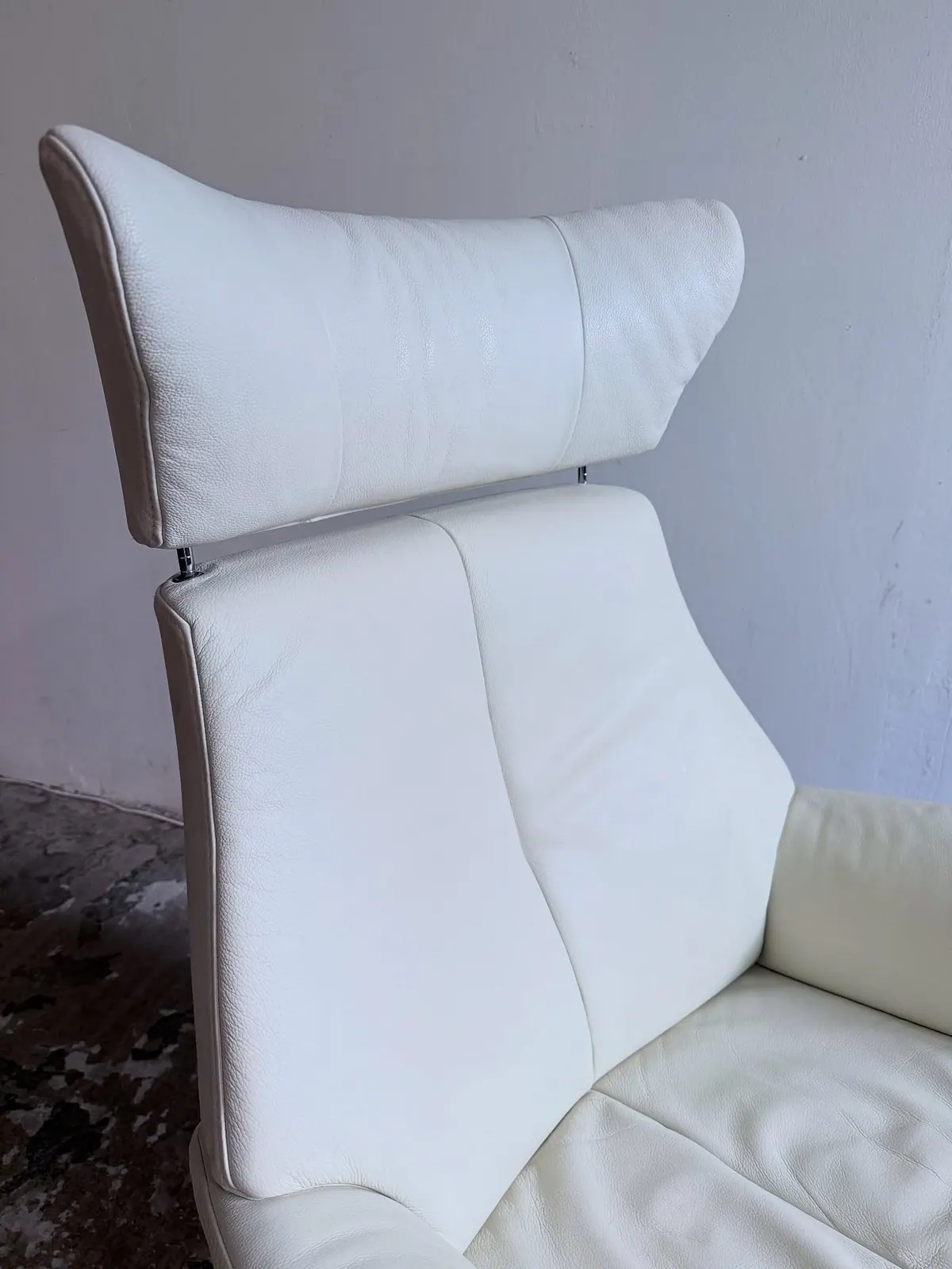Conform Air Loungesessel, Leder in Creme — 9