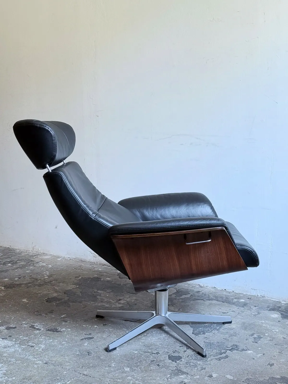 Fauteuil lounge Conform, appui-tête réglable — 2