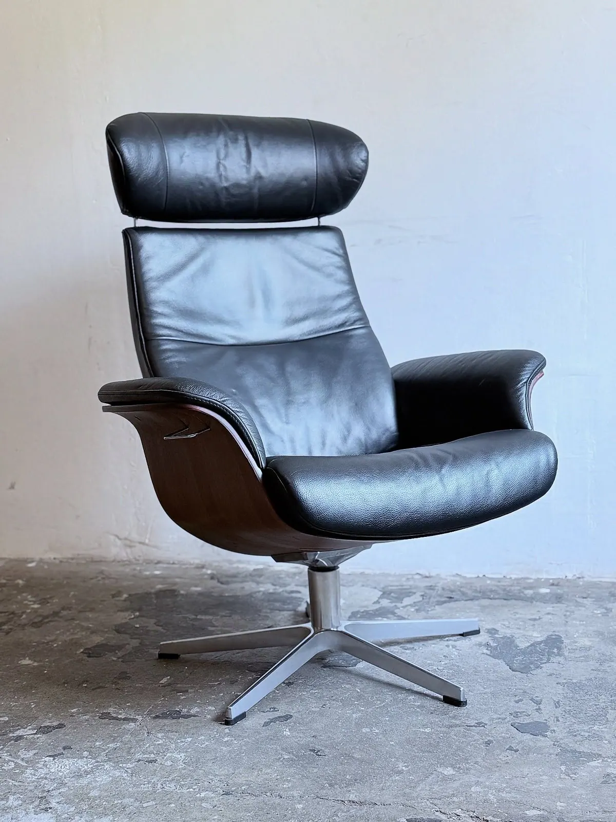 Fauteuil lounge Conform, appui-tête réglable — 3