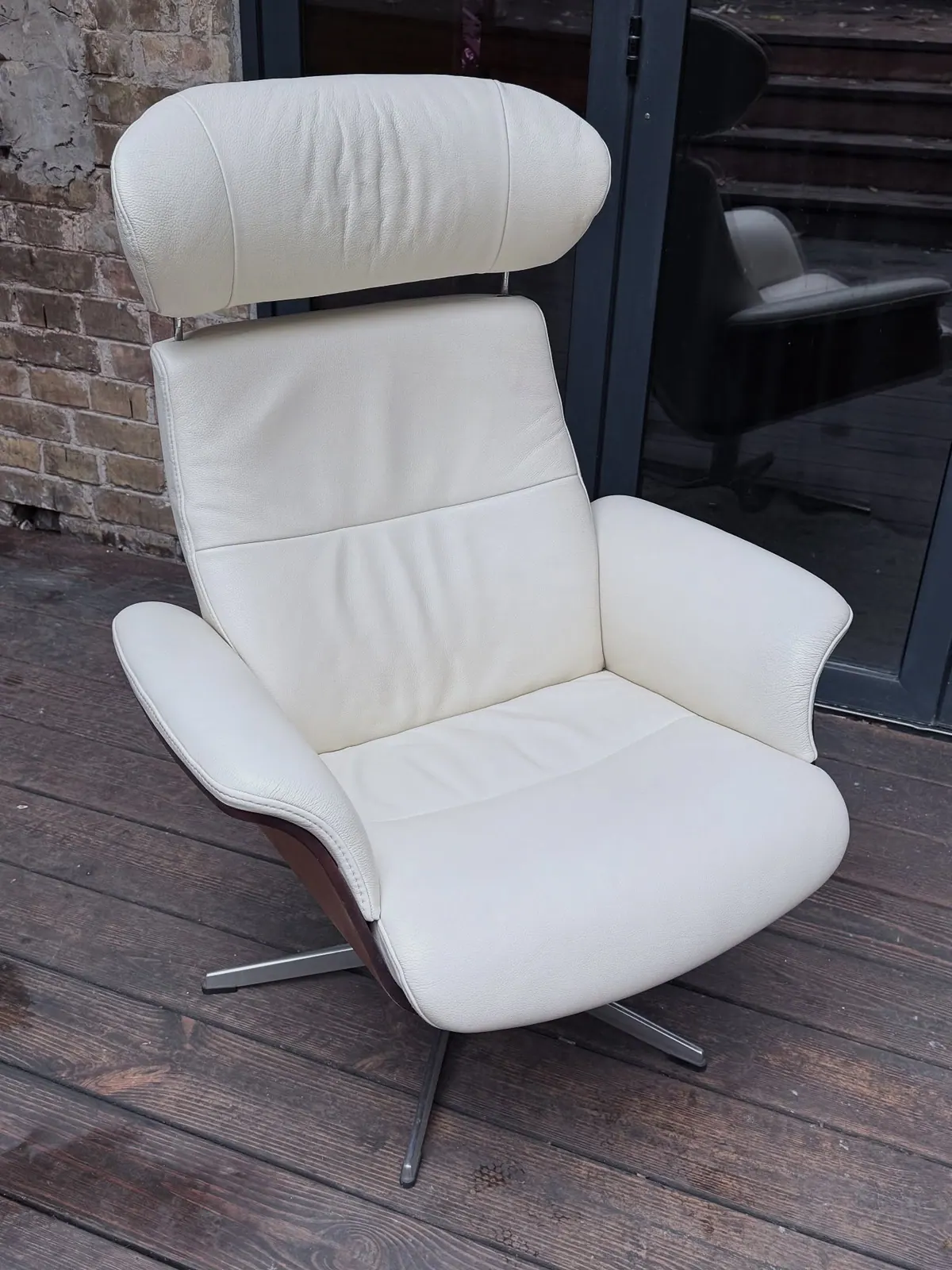 Conform Timeout recliner, size M, cream leather