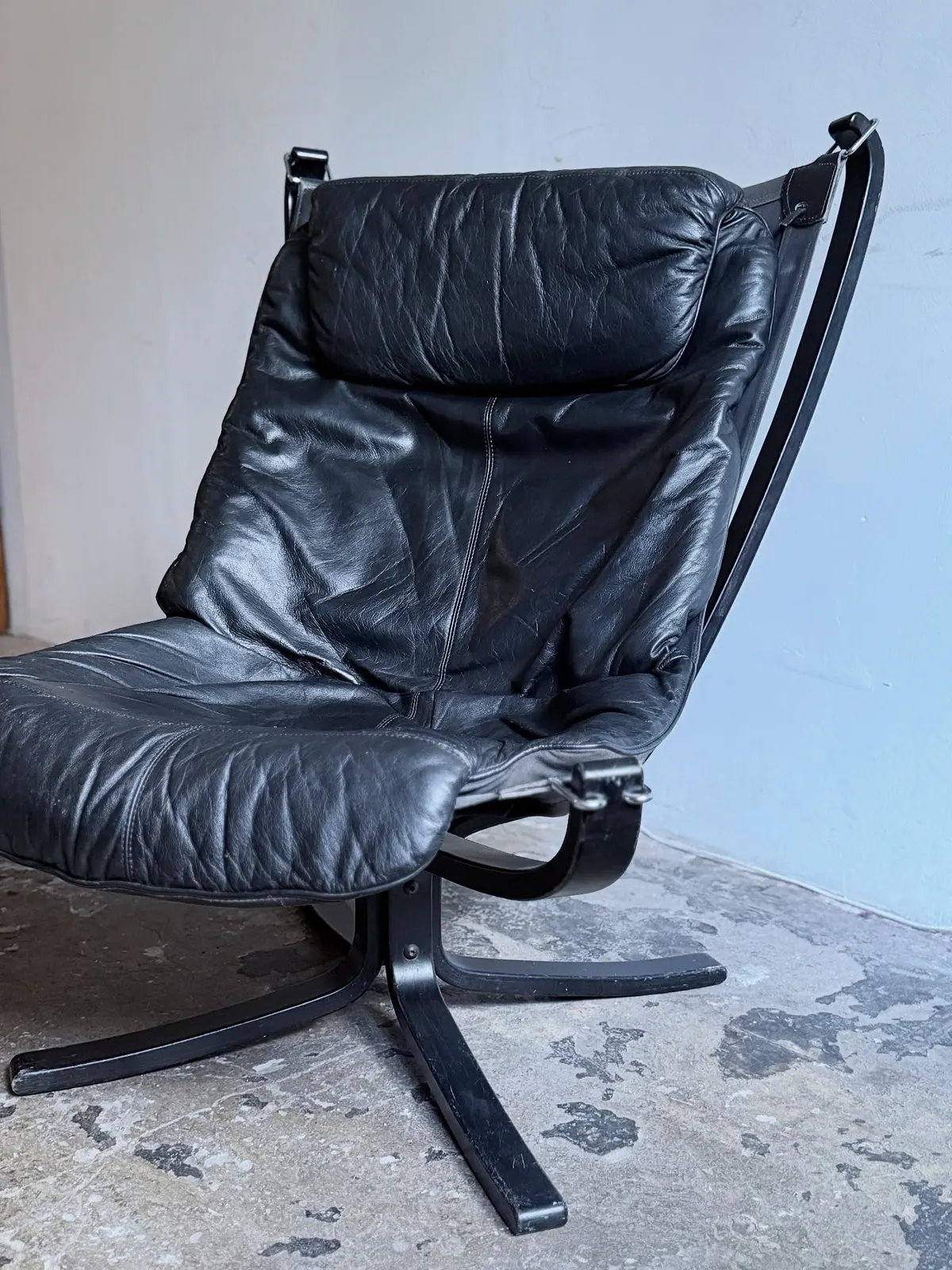 Falcon armchair by Vatne Møbler, black leather — 2