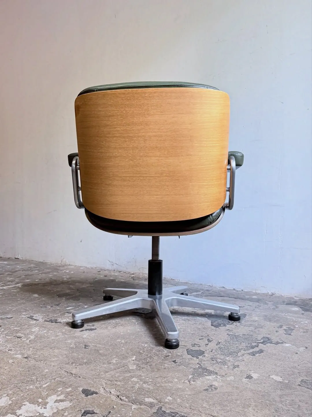 Drehstühle von Giroflex, Design Martin Stoll, Paar — 4