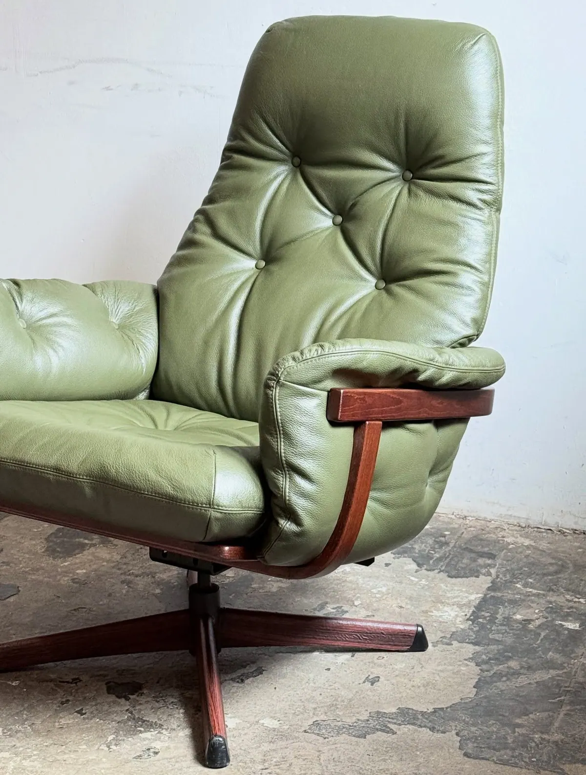 Göte Möbler armchair, green leather, walnut armrests — 3