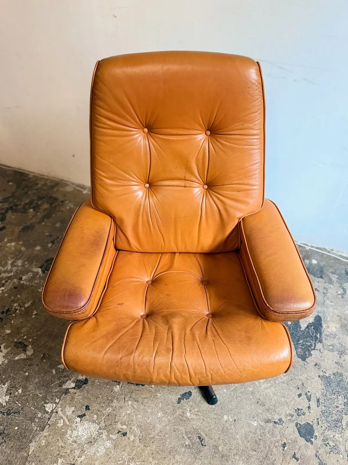 Göte Möbler Sessel, Leder in Karamell-Rotbraun — 3