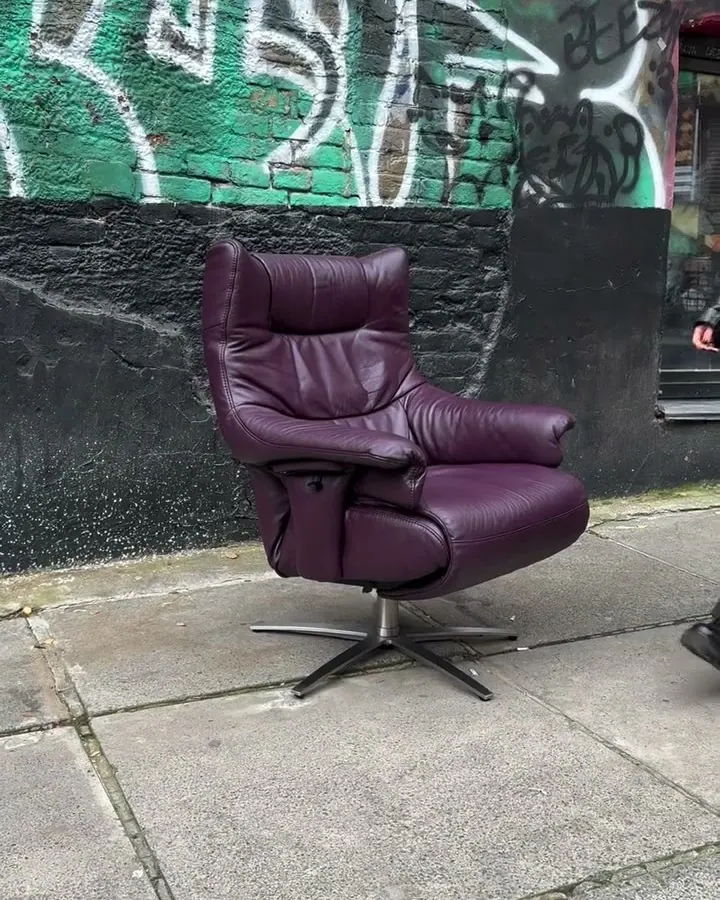 Himolla recliner armchair, plum leather