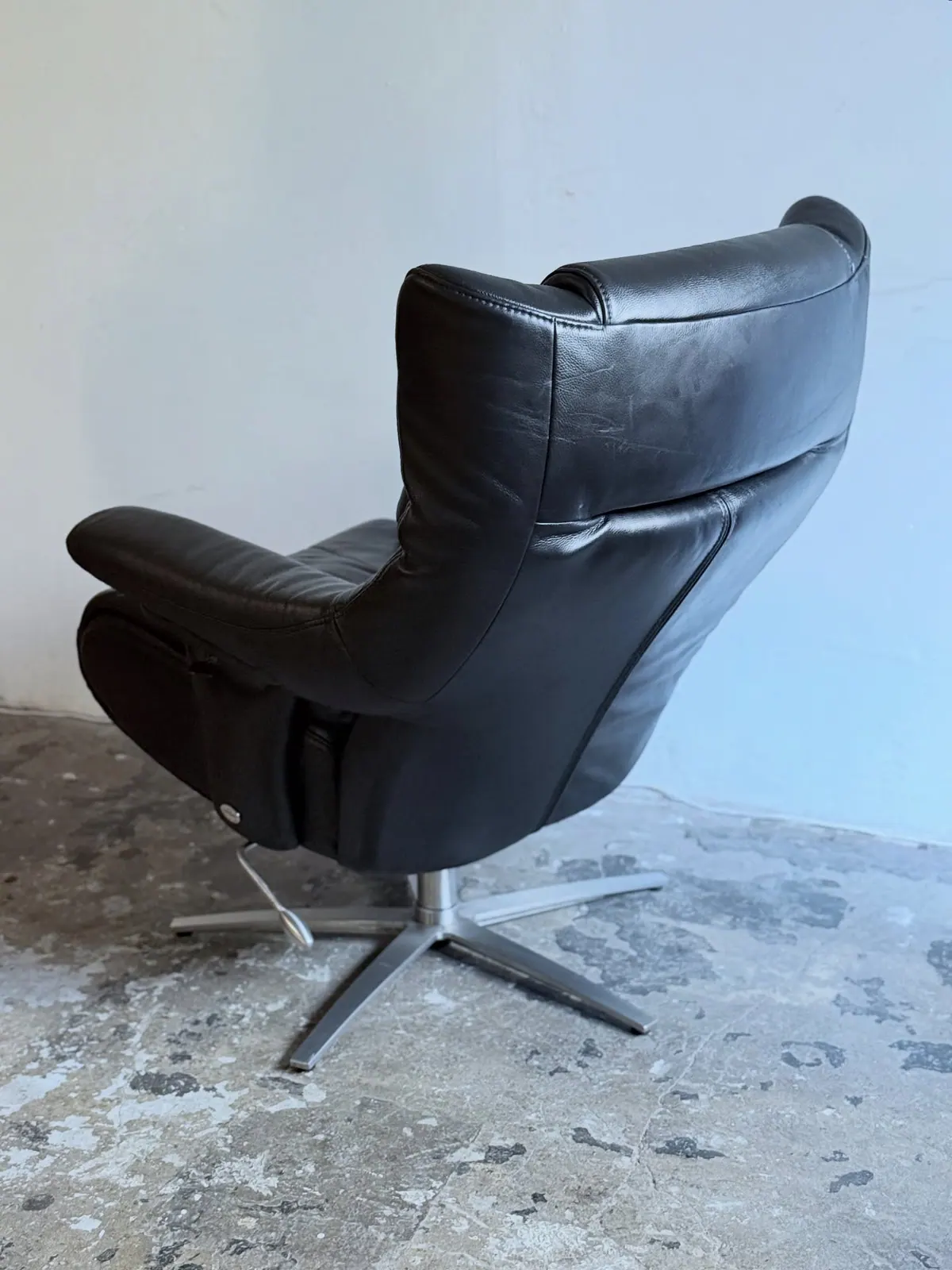 Himolla Relaxsessel, schwarzes Leder — 8