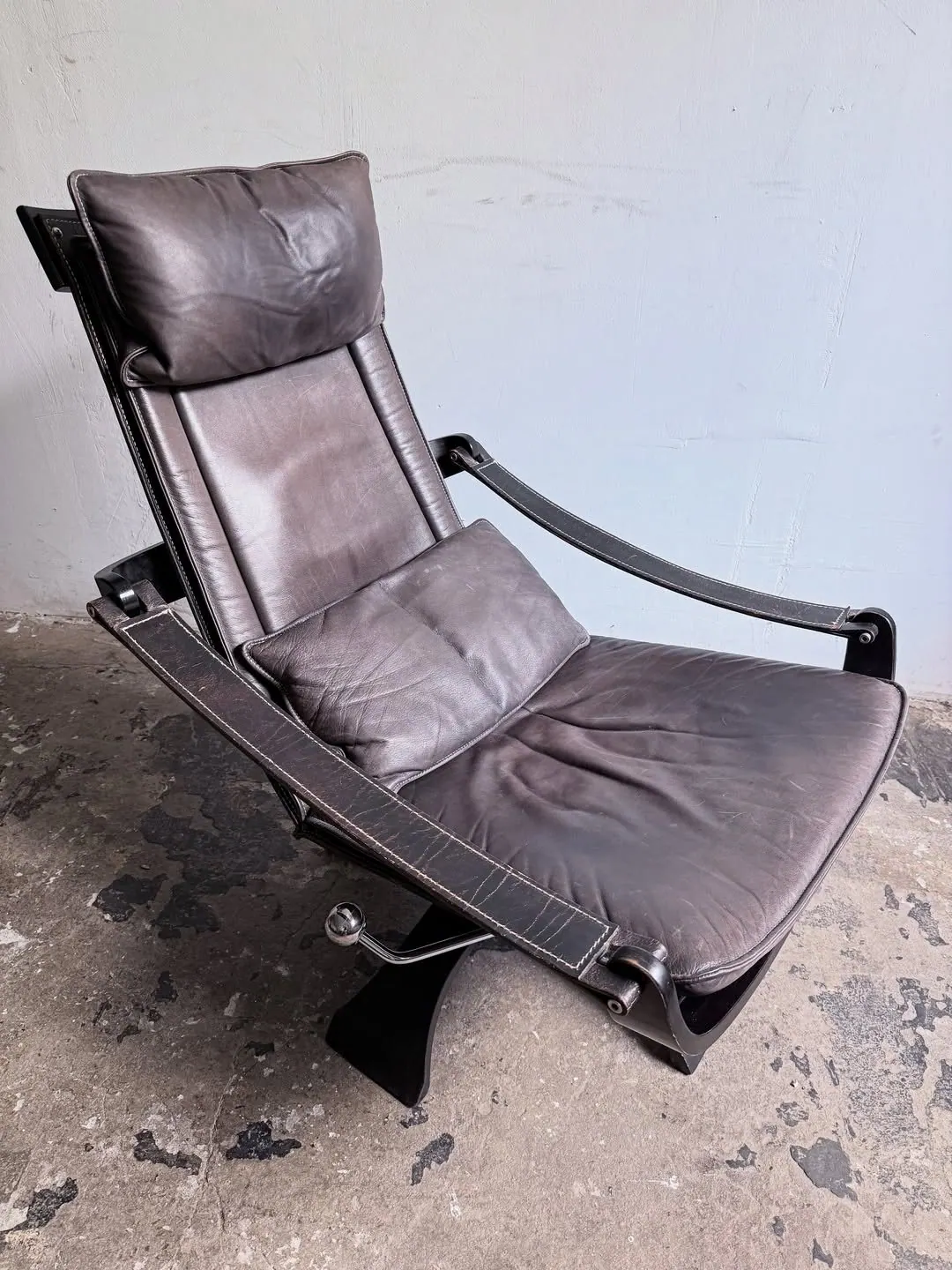 Kroken lounge chair, original leather — 2
