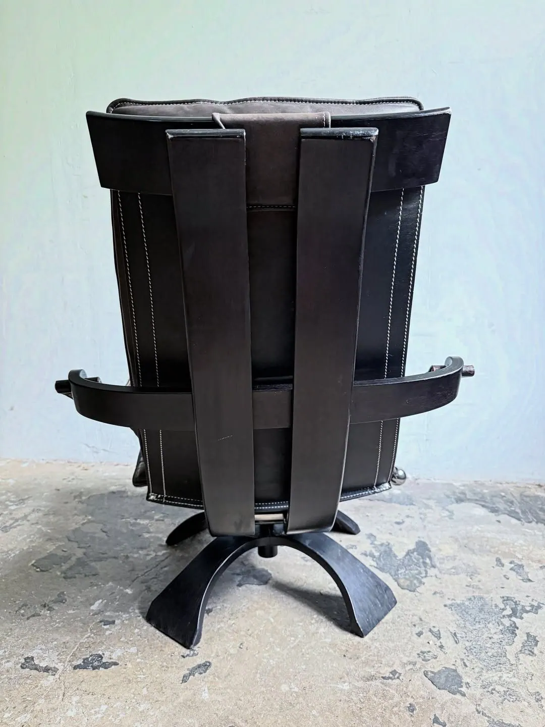 Poltrona lounge Kroken, pelle originale — 3