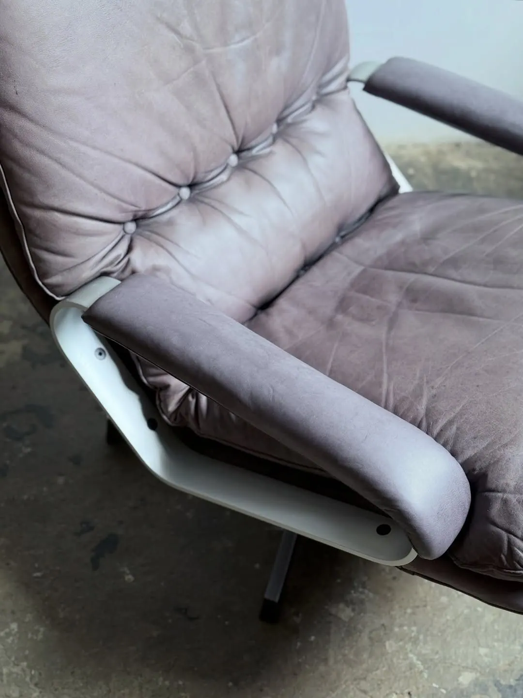 Loungesessel, Leder in Altrosa-Grau — 5