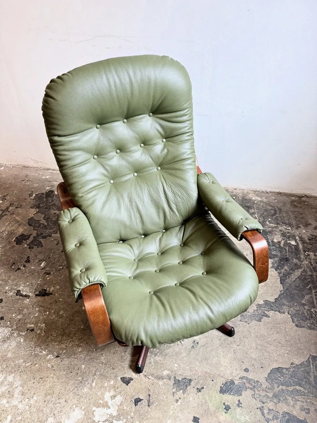 Nässjö armchair with rocking function — 2