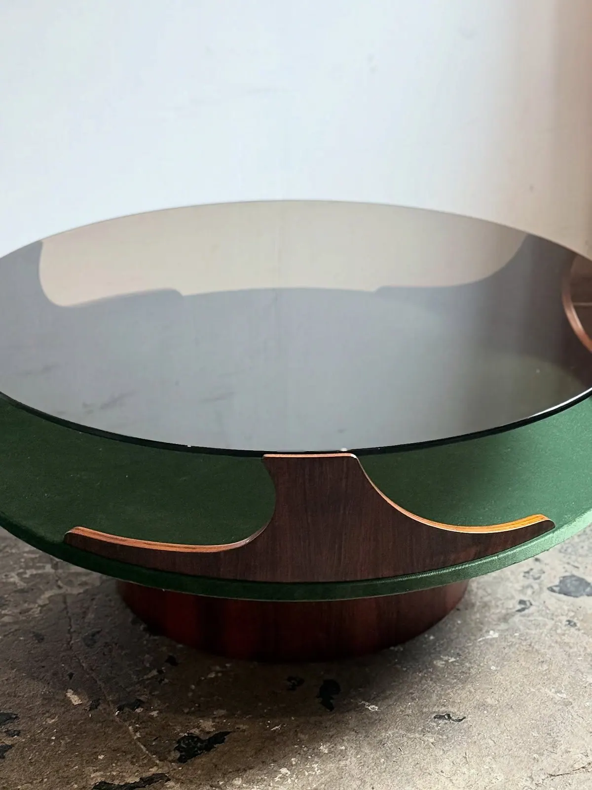 Space Age coffee table with green velvet shelf — 3