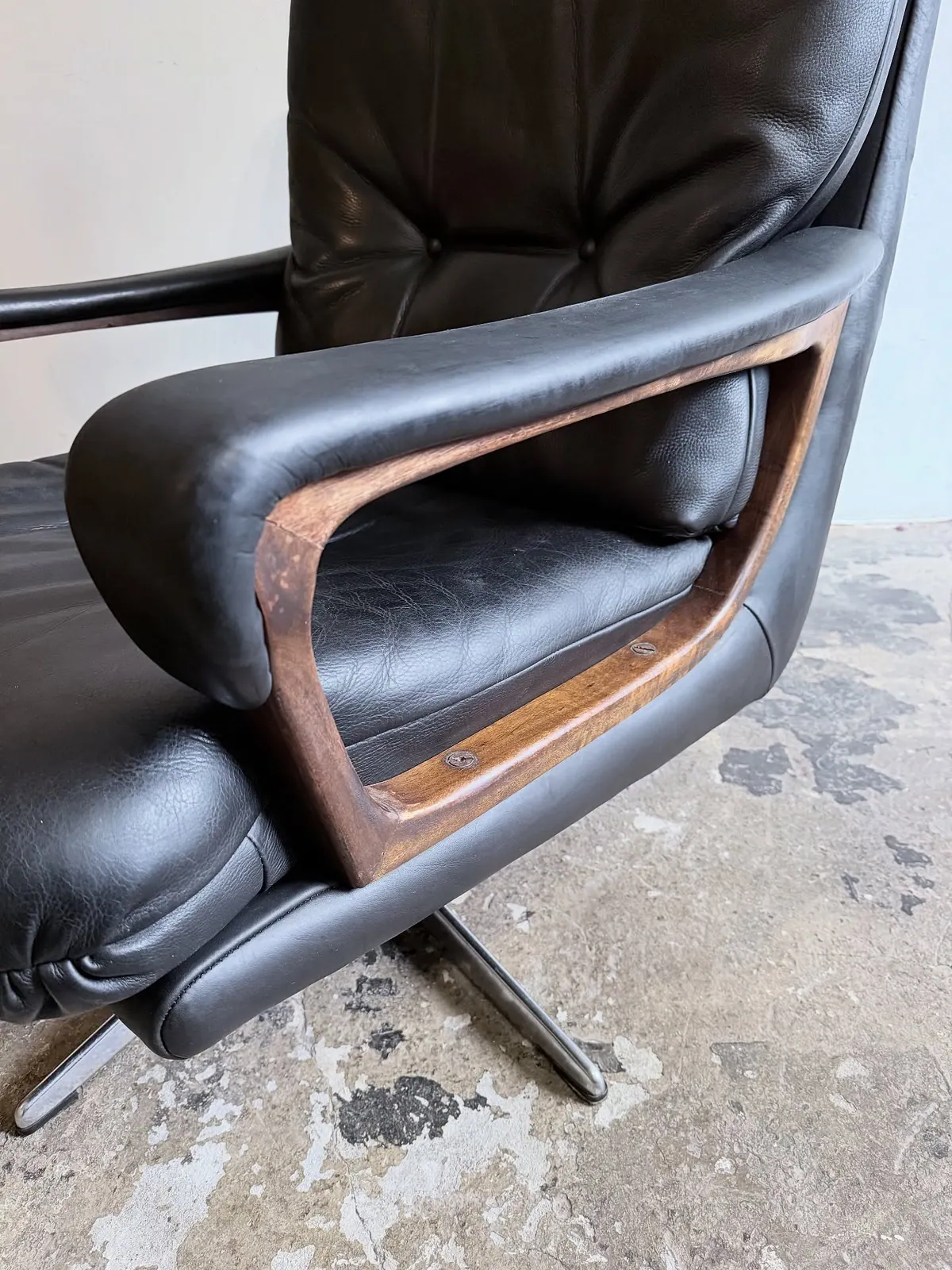 Strässle swivel armchair, black leather and walnut — 4