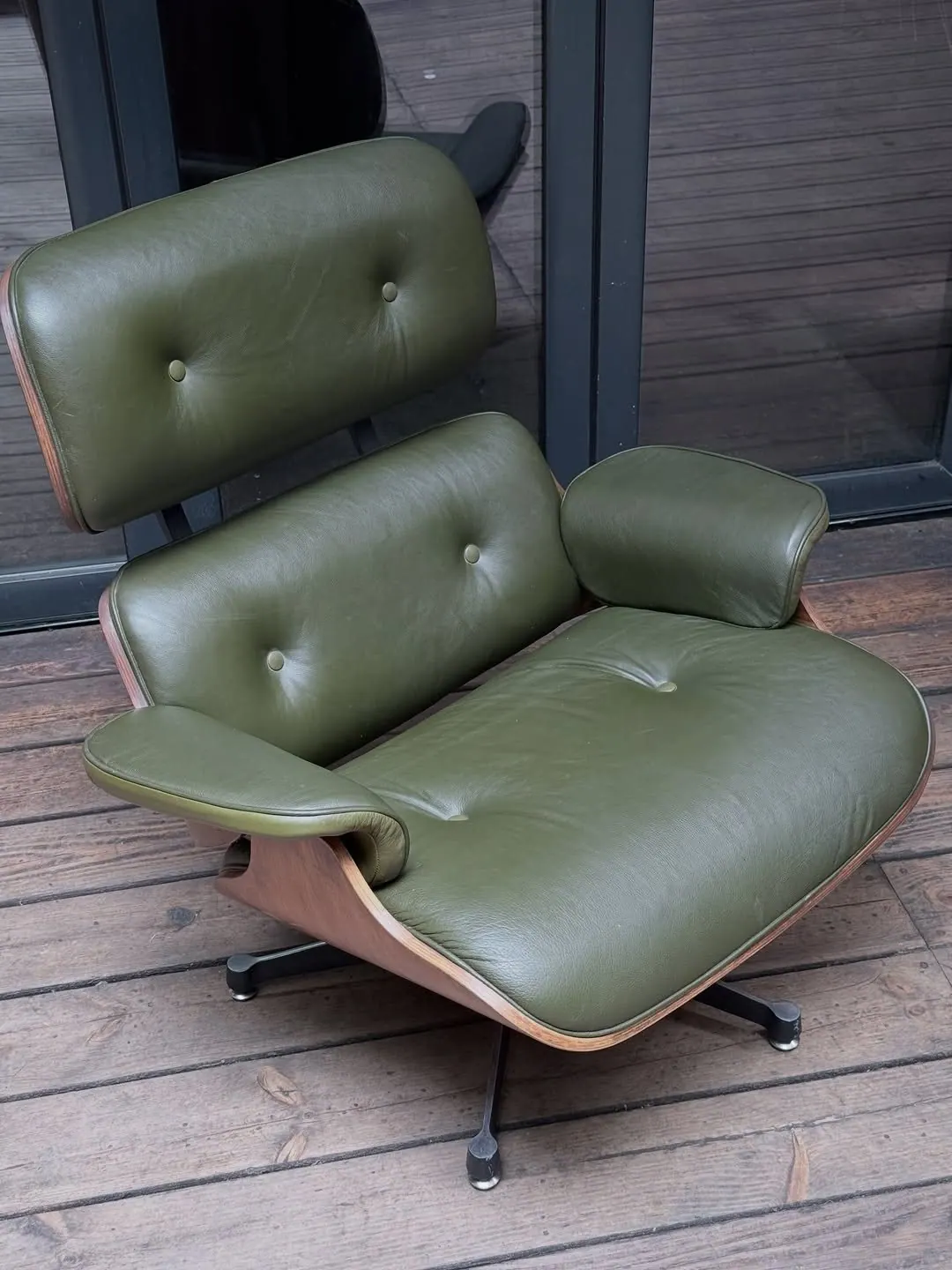 Drehsessel, Leder in Oliv — 4